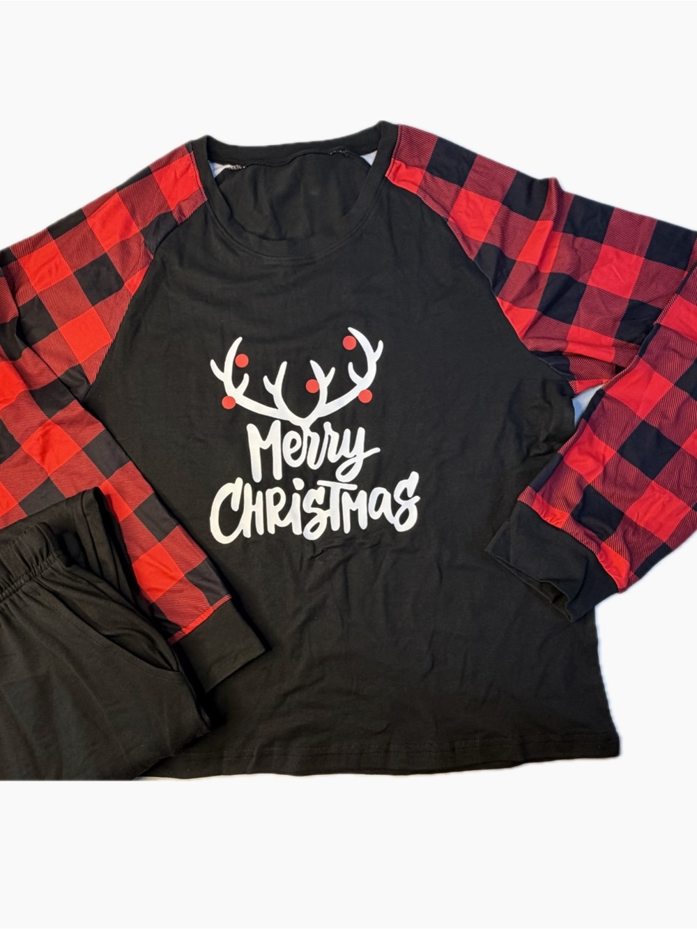 Merry Christmas Black & Red Plaid Kids Pajama Set, Medium, NWT